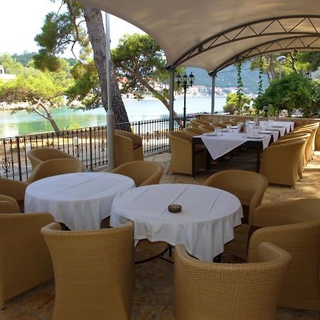 אובלי Hotel Solitudo מראה חיצוני תמונה