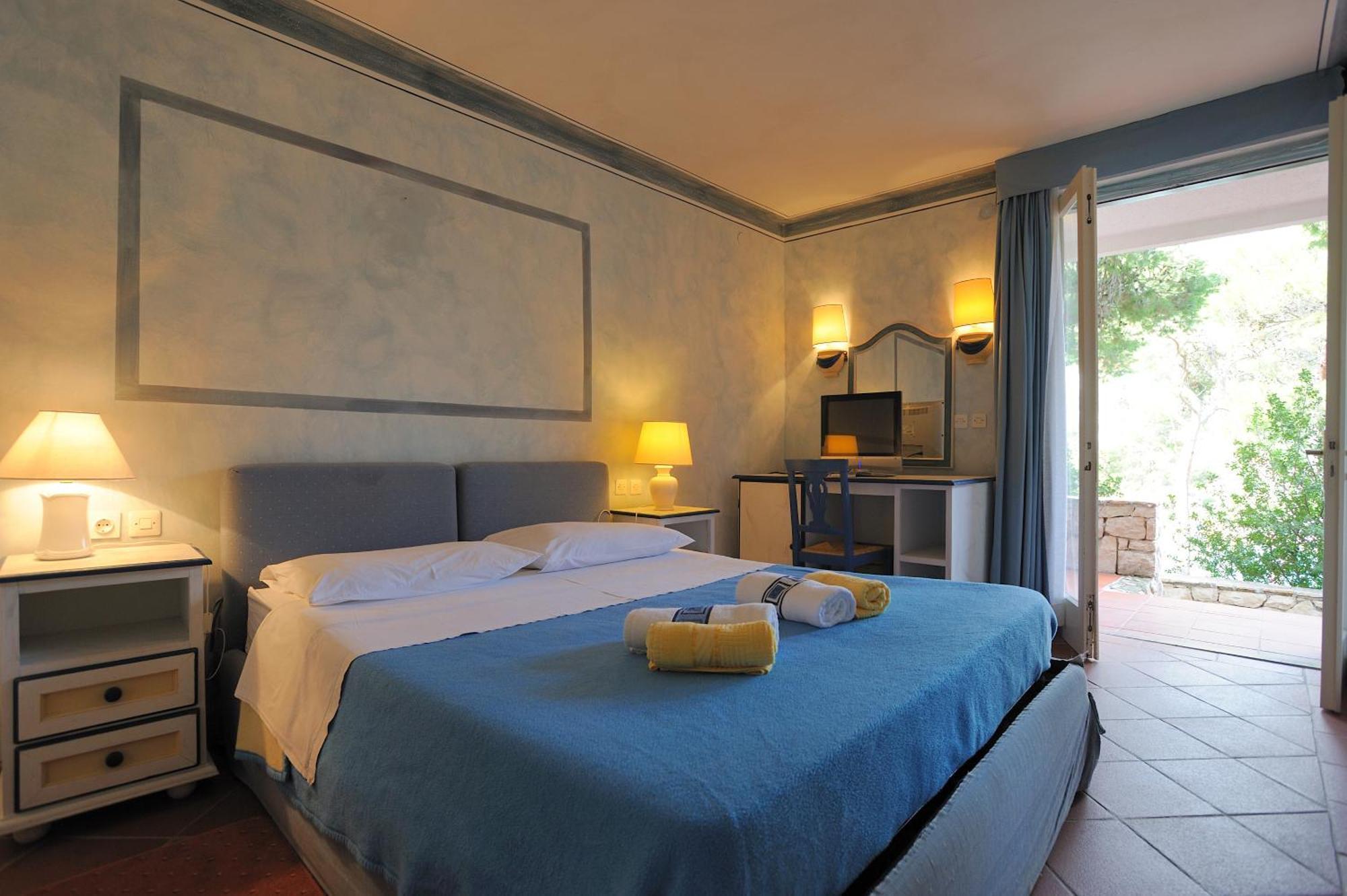 אובלי Hotel Solitudo מראה חיצוני תמונה